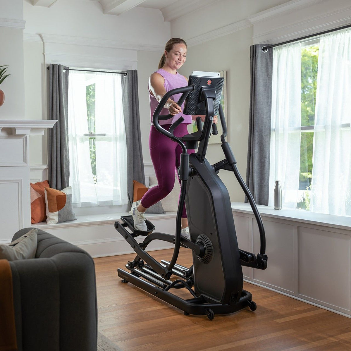 590E Elliptical Trainer